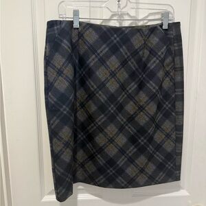 Cabi blue & gray plaid skirt